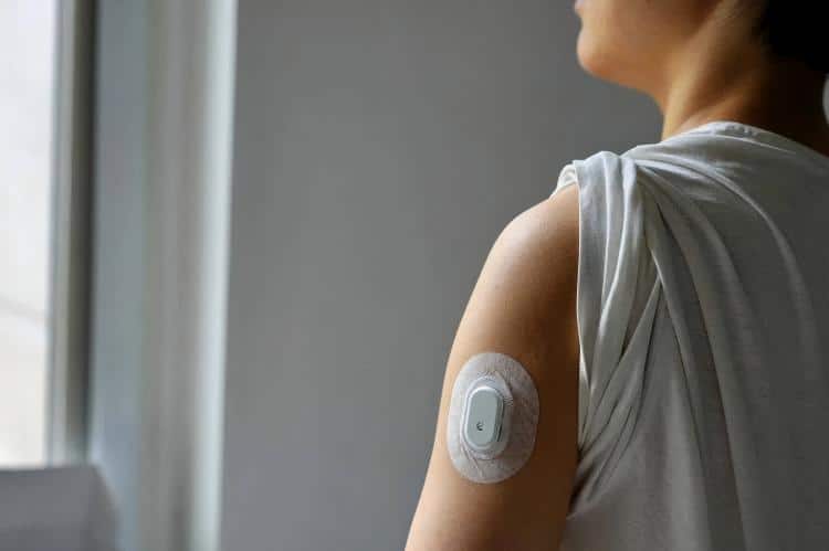 diabetes-patient-injection-therapy-blood-glucose-monitoring