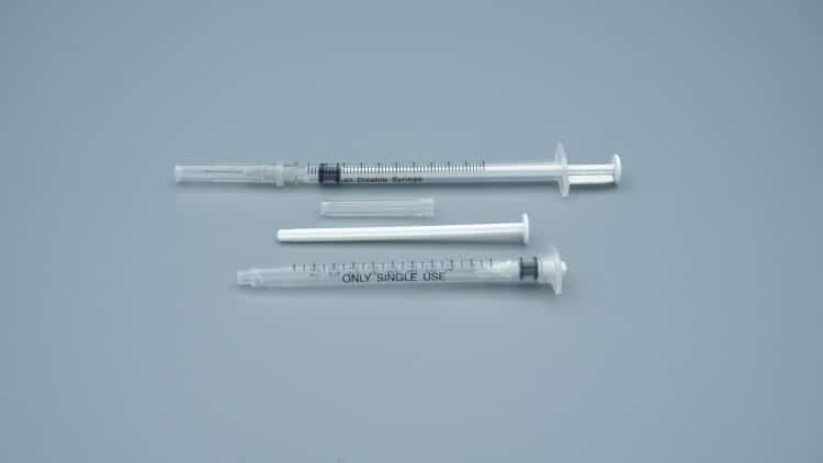 Needlestick-Injury-Prevention-Statistics-Comparison-Chart