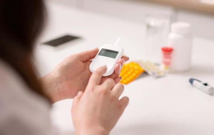 blood-glucose-monitoring-frequency-guidelines-stable-unstable-diabetes-control-period-management