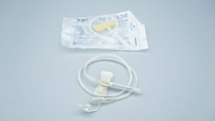 iso-certified-manufacturing-facility-quality-control-butterfly-needle-production-line-sterile-environment