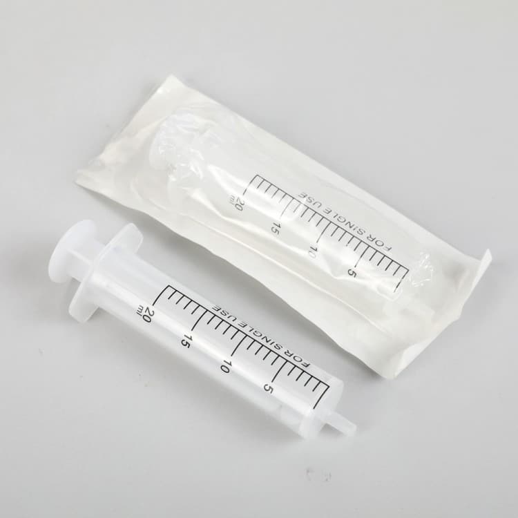 iso-certified-syringe-quality-testing-laboratory-medical-device-compliance-standards