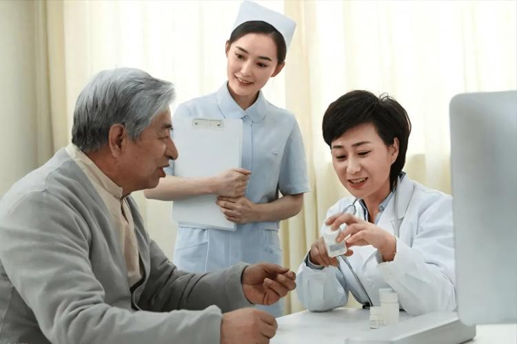 healthcare-consultation-diabetes-management