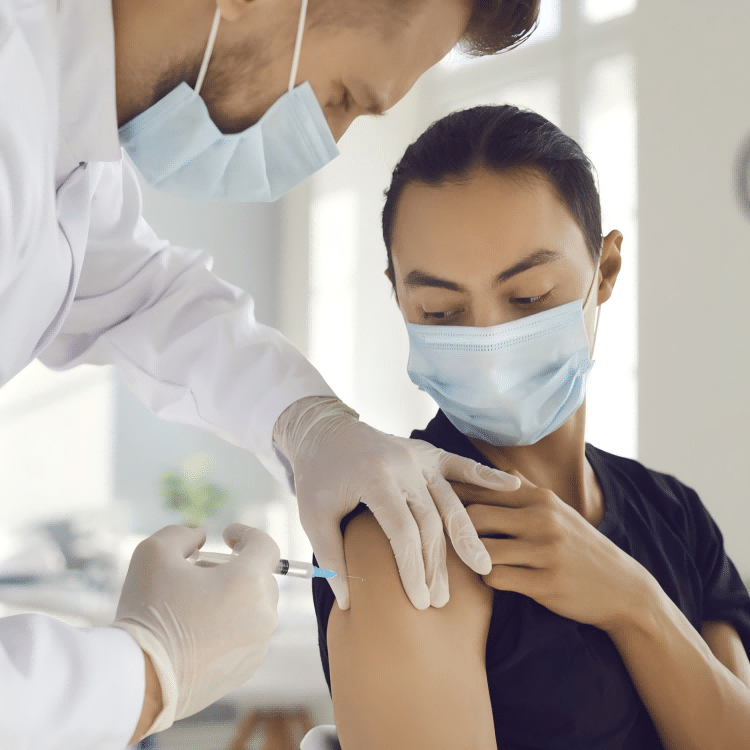 healthcare-provider-aseptic-technique-syringe-handling