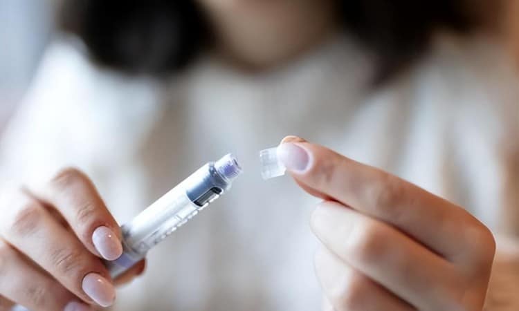 proper-hand-hygiene-technique-insulin