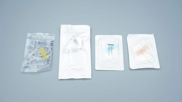 sterile-syringe-packaging-medical-grade-barrier