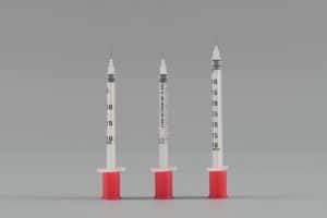 veterinary-insulin-syringe-professional-hero