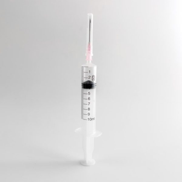 10ml syringe with pink needle