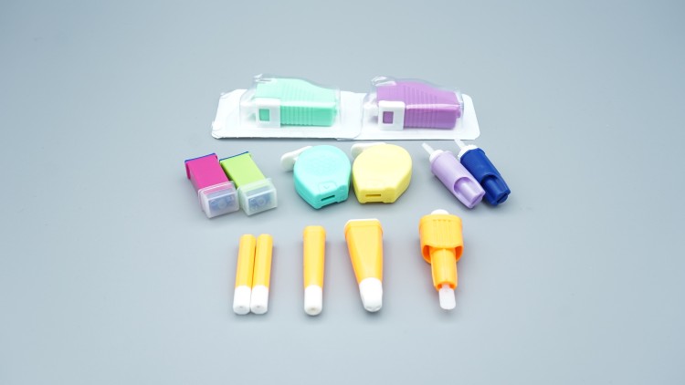 medical-blood-lancets-design-components