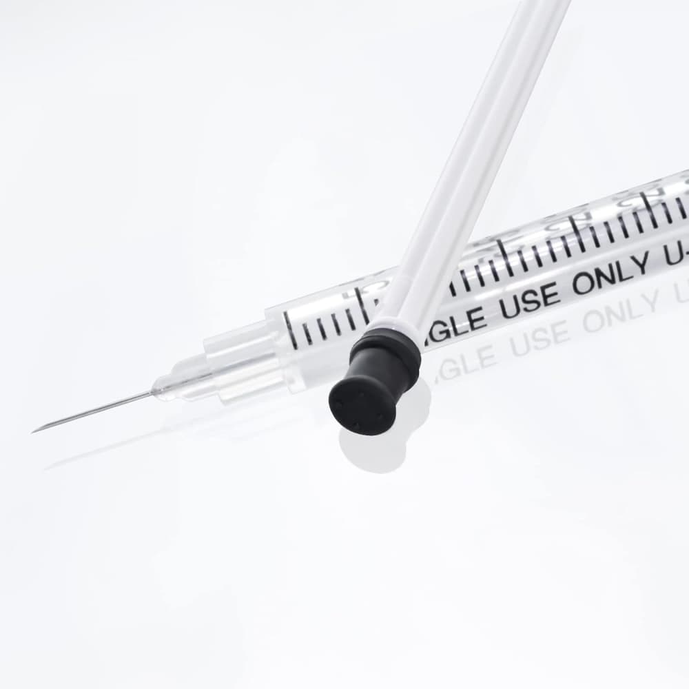 u100 insulin syringe 31g single use close up u100 insulin syringe 31g single use close up