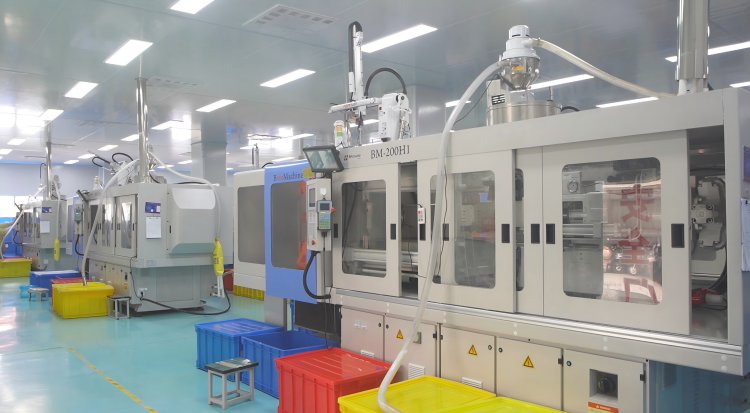 high-precision-injection-molding-machine-medical-device-production