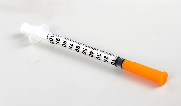 1ml-insulin-syringe-100-unit-full-capacity