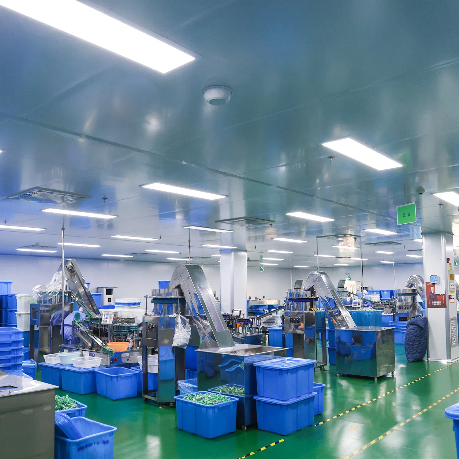 double chamber infusion set factory clean room assembly