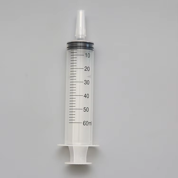 How to Choose the Right Irrigation Syringe for Medical Procedures catheter tip connection detail of 50ml irrigation syringe