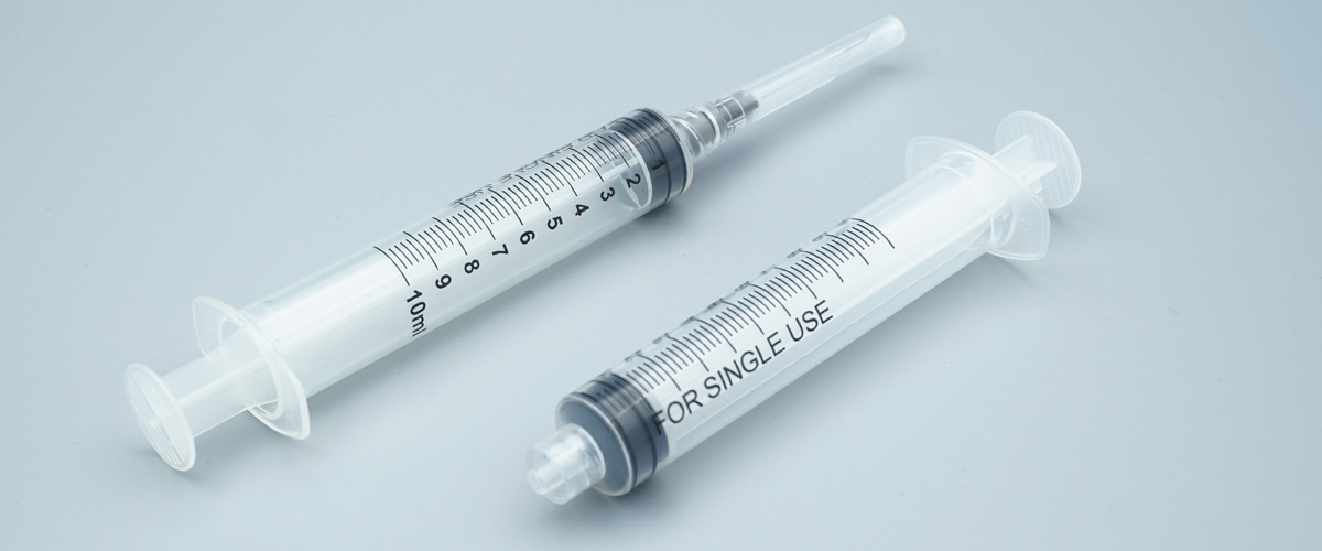 Luer Lock Syringe With Hypodermic Needle Front And Back View Luer Lock Syringe With Hypodermic Needle Front And Back View